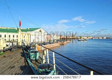 Saint Petersburg, Russia - October 25, 2018: The View From The Icebreaker Krasin On Ushakovsky Emban
