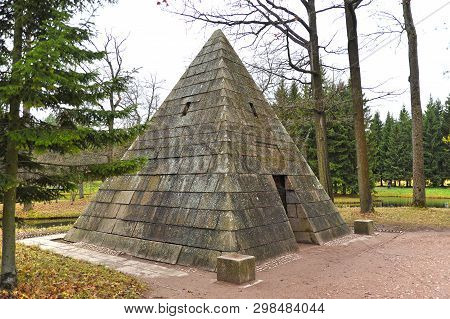 Pavilion Piramida In Catherine Park At Tsarskoe Selo In Autun. Pushkin Town. Saint Petersburg. Russi