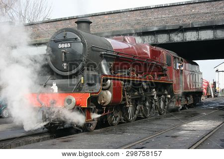 Jubilee Steam Loco 5690 Leander At The Great Central Railway Heritage Steam Railway, Loughborough, L