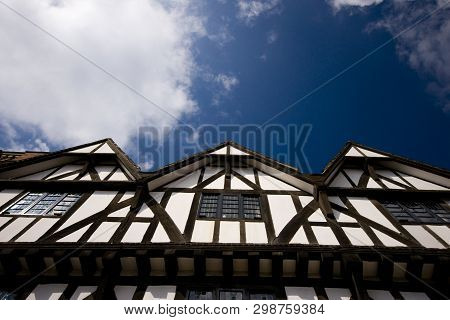 A View Of The Tudor Tourism Office, Castle Hill, Lincoln, Lincolnshire, Uk -august 2009