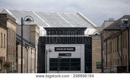 Huddersfield, West Yorkshire, Uk, October 2013, A View Of Kingsgate Shopping Centre