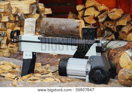 Polttopuu splitter