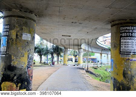 Salvador, Bahia Brazil - December 4, 2020: View Of The Romulo Almeiado Viaducts At Dique De Tororo I