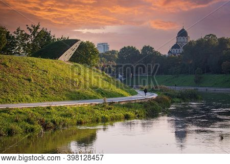 Vilnius, Lithuania - September 22, 2020: Picturesque Cityscape Of Vilnius With Neris River In The Ev