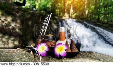 Spa Massage Compress Balls, Herbal Ball On The Wooden With Treaments Spa