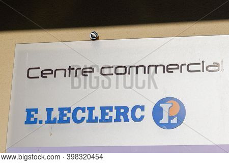 Bordeaux , Aquitaine  France - 12 01 2020 : E.leclerc Sign Text And Logo Front Of Supermarket Lecler