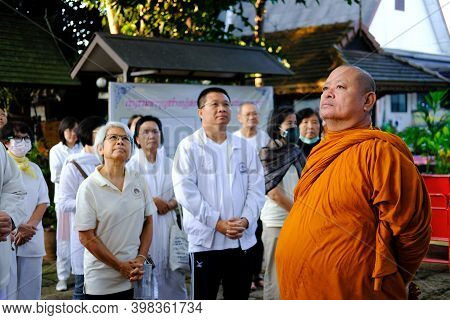 Buddhist Monk Teaching Dhamma To People