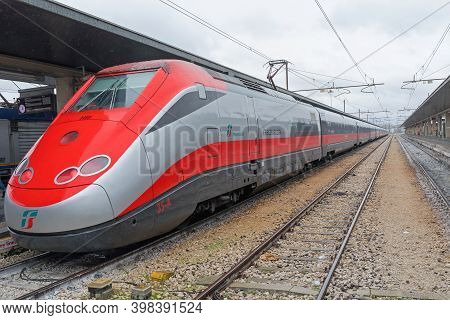 Vence, Italy - February 3, 2018: High Speed Locomotive Frecciarossa At Train Station In Vence, Italy