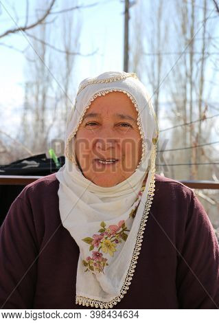 Nigde,turkey-january 15:portrait Of A Unidentified Village Woman With Hijab.january 15,2017 In Nigde