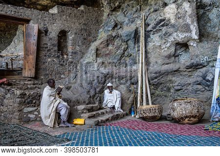 Lalibela, Ethiopia - Feb 14, 2020: Ethiopian People At The Famous Monastery Neakuto Leab Near Lalibe