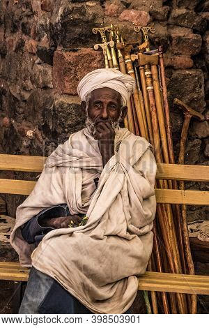 Lalibela, Ethiopia - Feb 14, 2020: Ethiopian People At The Famous Monastery Neakuto Leab Near Lalibe