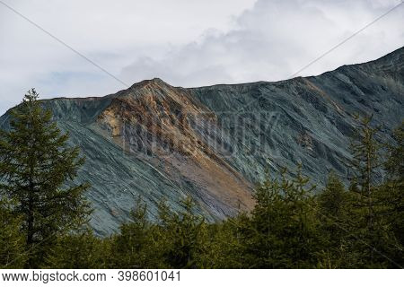 Colorful Sharp Rocks In The Yarlu River Valley