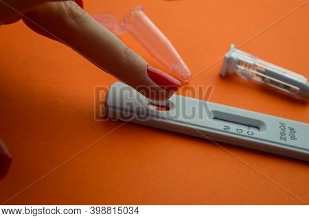 Negative Test Result By Using Rapid Test For Covid-19, Quick Fast Antibody Point Of Care Testing. La