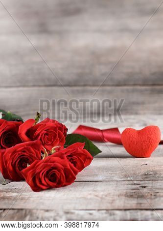 Valentine's Day Concept Valentine's Day. Red Rose On A Wooden Background. Valentine's Card, Valentin