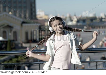 City Guide And Audio Tour. Girl Little Tourist Kid Explore City Using Audio Guide Application. Free 