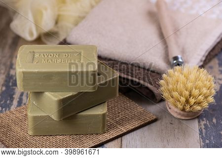 Marseille Soap Natural, Multicolor Soaps Handmade With Organic Oil Of Olive, Avender Ond Another Flo