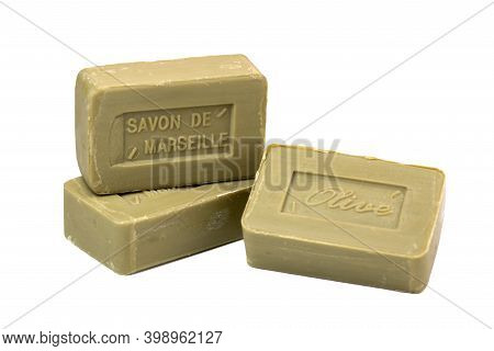 Marseille Soap Natural, Multicolor Soaps Handmade With Organic Oil Of Olive, Avender Ond Another Flo