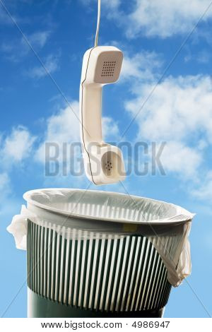恰克出电话