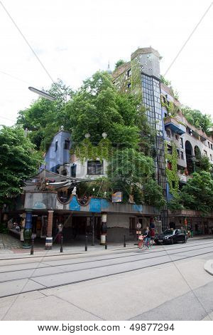 Hunderrtwasser House, Wien, Austria