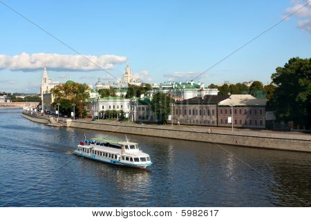 Moskva-floden