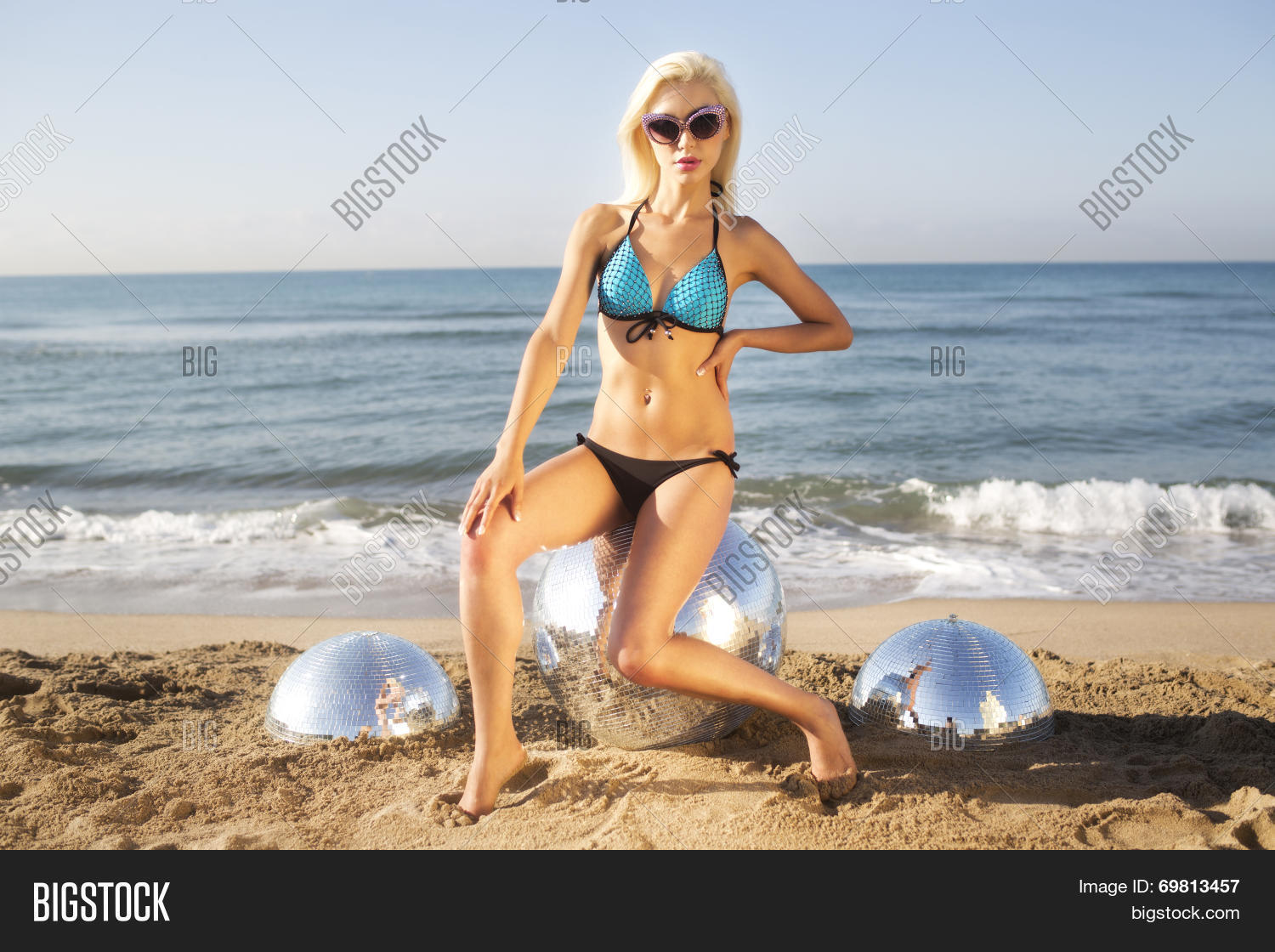 Sexy blonde beach Sexy blonde beach good