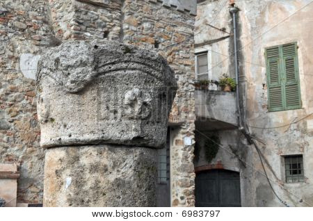 Toirano Carrugio