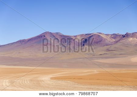 Bolivia, Antiplano, Los Lipez - multicolor mountains
