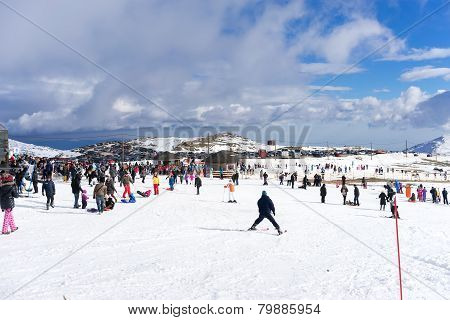 Skiers Enjoy The Snow At Kaimaktsalan Ski Center, In Greece. Recently At The Ski Center Every Lift H
