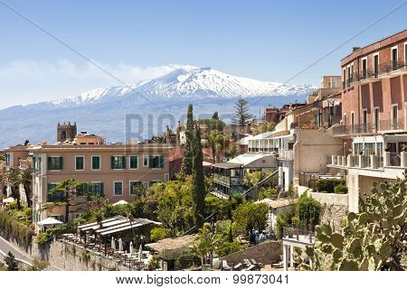 Panoramic view of historic Sicilian town of Taormina