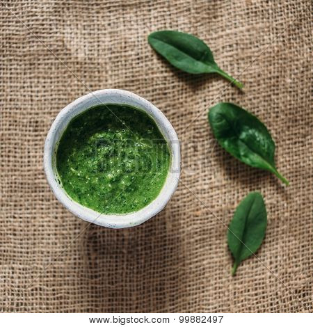 Smoothie with spinach
