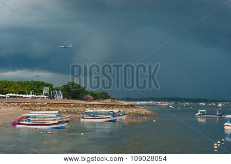 BALI, INDONESIA - APRIL 15: Views of the sea in Tanjung Benoa on April 15, 2014 in Bali.