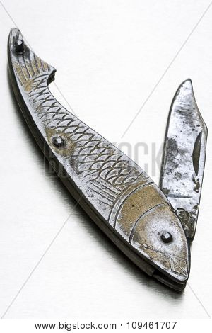 fishlike metal penknife