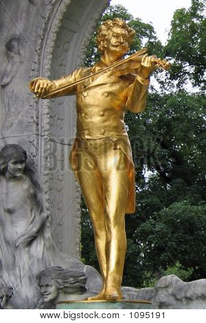 Statua di Strauss a Vienna 