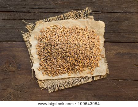 Pile Of Whole Unpolished Spelt