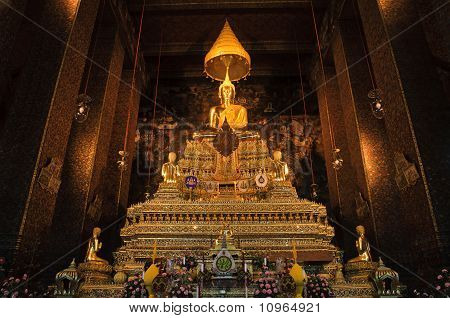 Buda heykelleri de Wat Pho Bangkok, Tayland