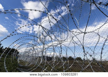 The Army Of F.y.r. Of Macedonia Continues The Fence Construction At The Greek - Fyrom Border To Stop