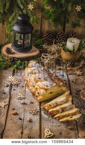 Traditional Czech Christmas Cake