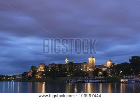 Poland, Krakow, Wawel Royal Castle Lit-up