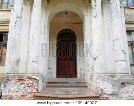 Abandoned palace in Belarus (Zheludok, Grodno region), built in the early twentieth century, example of Art Nouveau style