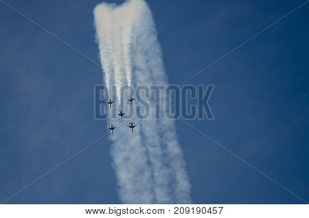 Boise Idaho USA - October 15 2017. United States Air Force Thunderbirds performing at the Gowen Thunder airshow on October 15. 2017.