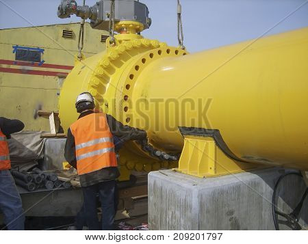 Latch On The Pipeline With The Electric Drive