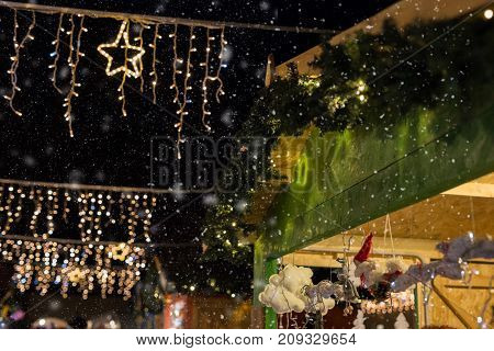 Christmas markets under the snow to december