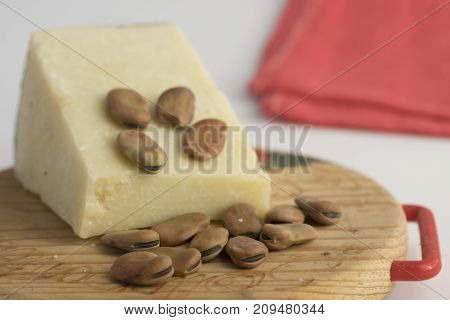 traditional meal of worker's day: dried broad beans and roman pecorino