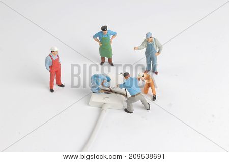 Mini Engineer And Worker Plugin Usb Port