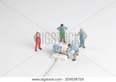 Mini Engineer And Worker Plugin Usb Port
