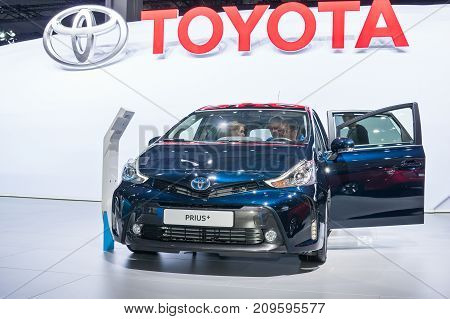 Toyota Prius Plus