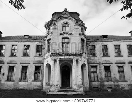 Abandoned palace in Belarus (Zheludok, Grodno region), built in the early twentieth century, example of Art Nouveau style