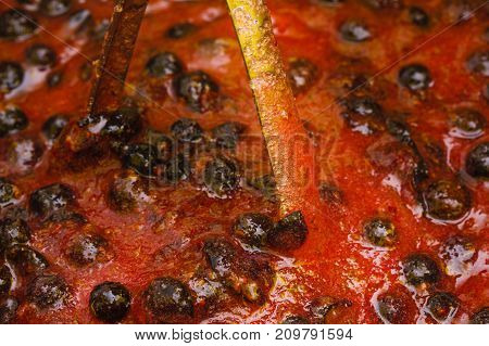 Currant black jam homemade the process of cooking
