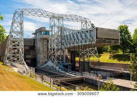 Kawartha Lakes, Canada - June 22, 2018: The Kirkfield Lift Lock, Seen From The Lower Level, Is At Th