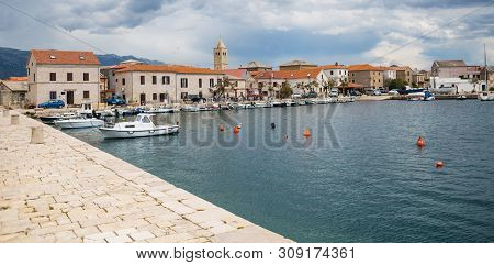 Shore Of The Adriatic Sea. Sea Coast Of Croatia. Calm Water. Beautiful Places Of European Cities. Sk